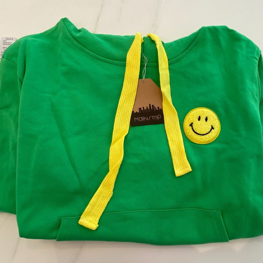 Women's Smileyface Hoodie New with Tags